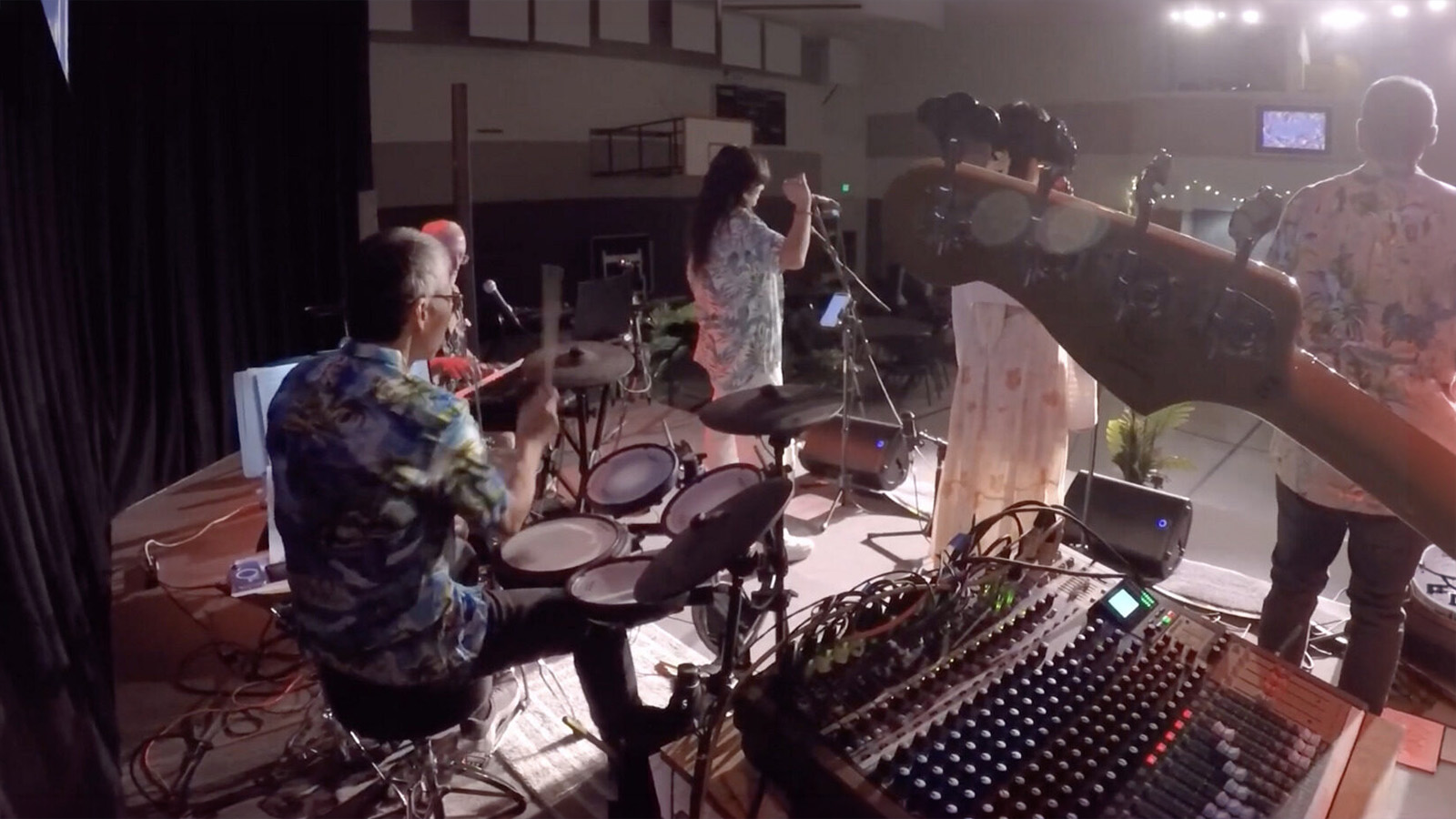 The Eclectics behind the scenes