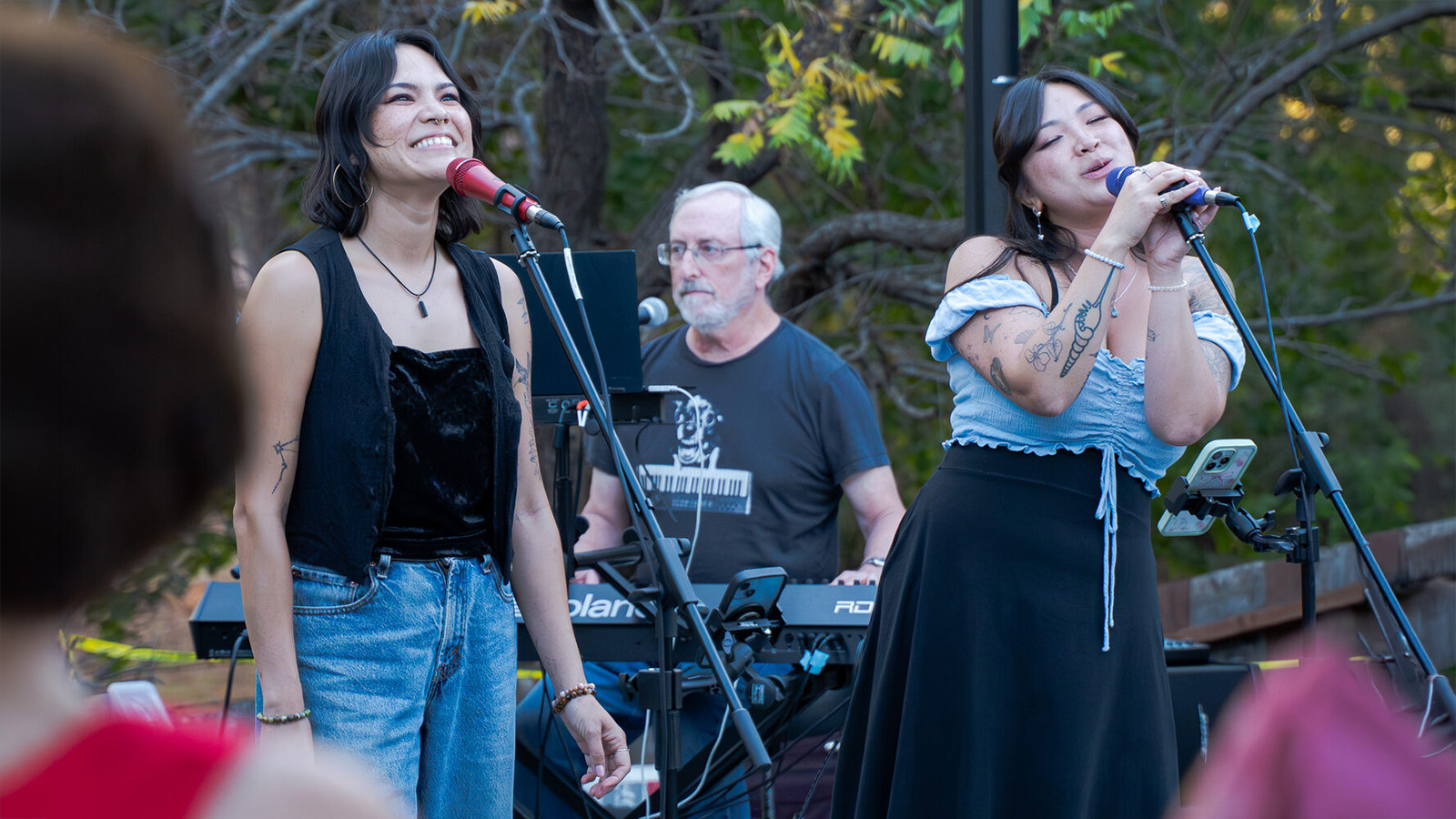 QT and Anh performing live